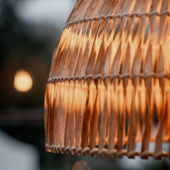 PR Home vonkajšia závesná lampa Lace z prírodného vlákna, zástrčkový kábel,