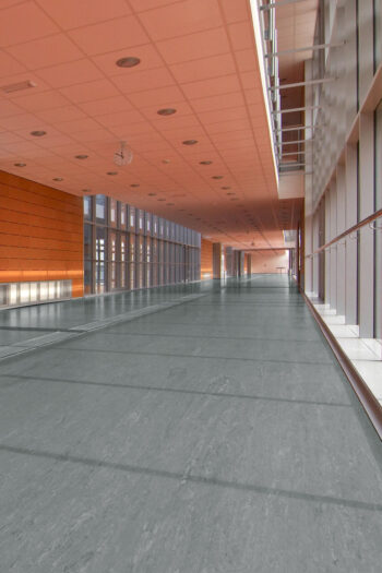 PVC Polyflor ULTRA XL PU 3720 hr. 2,0mm 200 cm