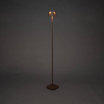 Pekná LED dobíjacia stojacia lampa, hrdzavá farba, hliník, IP54, stmievač,
