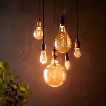 Philips E27 Giant LED Globe 7 W zlatá stmievateľná