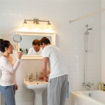 Philips E27 zrkadlová LED 7,2 W teplá biela