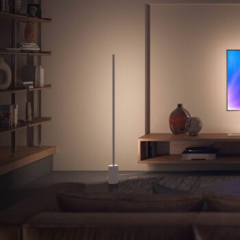Philips Hue Gradient Signe stojaca LED lampa biela