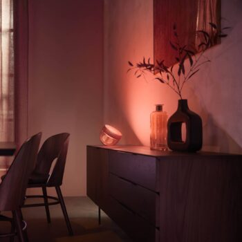 Philips Hue Iris WACA stolná LED lampa, medená