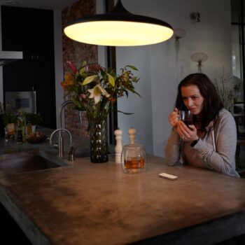 Philips Hue Wireless stmievací vypínač V2 biely
