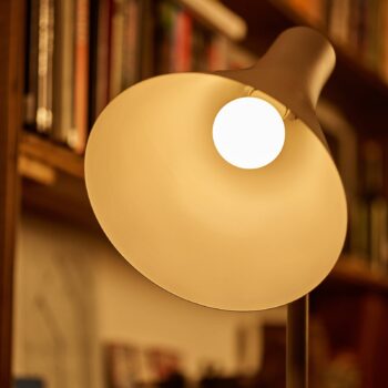 Philips SceneSwitch E27 8W LED žiarovka 2 700K matná