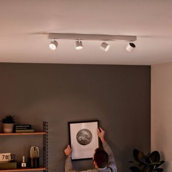 Philips Star LED svetlo biele 4-pl. WarmGlow