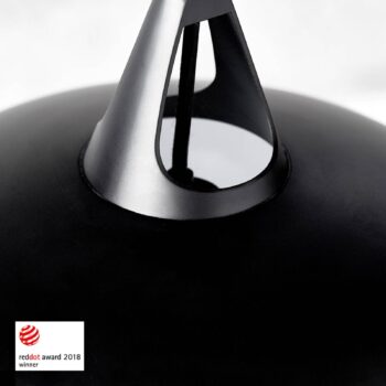 Pôsobivá závesná lampa Belly. Ø 29 cm