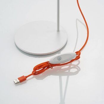 Prios Ihario stolná LED lampa CCT biela