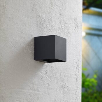 Prios LED solárne nástenné svietidlo Lius, výška 15 cm, senzor pohybu