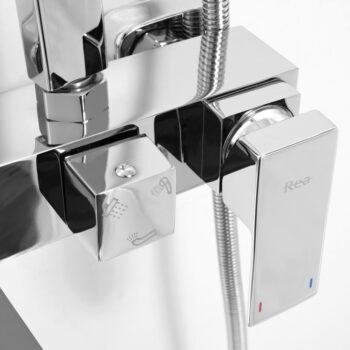 REA REA - Sprchový set s batériou 150mm s otočným výtokom Navaro REA-P0802