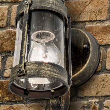 Rustikálne vonkajšie nástenné svietidlo Lenard