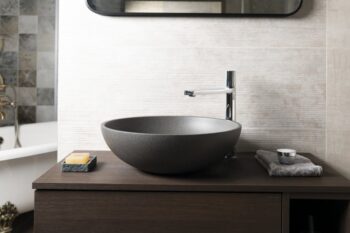 SAPHO - TURF betónové umývadlo na dosku vrátane výpuste, priemer 44cm, čierny granit AR436