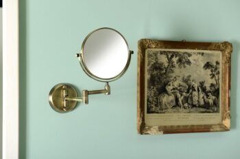 SAPHO - Závesné kozmetické zrkadlo, priemer 140, obojstranné, bronz XP012