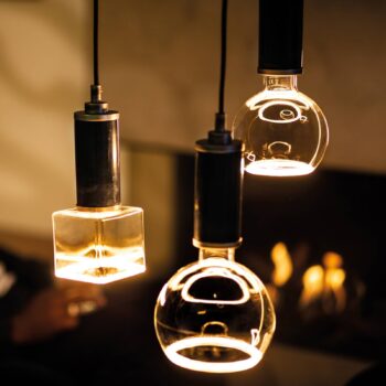 SEGULA LED floating cube 86 E27 4,5W biela číra