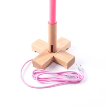 SELETTI LED svetlo Linea, fuchsiová, drevené detaily, univerzálne