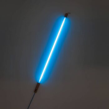 SELETTI LED svetlo Linea, modré, drevené detaily, univerzálne