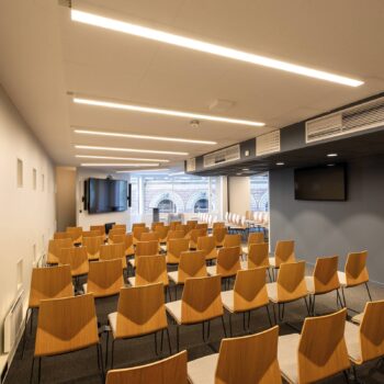 SLC LED pásik s plným spektrom CRI 98, 5 m IP54 3 000K