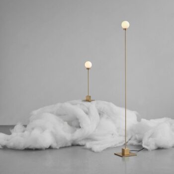 Severná stojacia lampa Snowball, mosadz