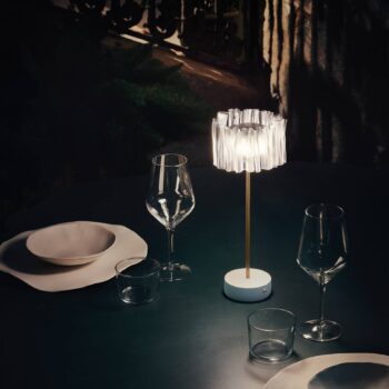 Slamp Accordéon Battery stolová lampa prizma/biela