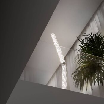 Slamp Hugo Floor dizajnérska stojaca LED prizma