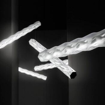 Slamp Hugo Prisma 24 V dizajnérske závesné LED