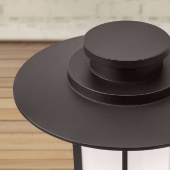 Soklové svietidlo Putri v tmavohnedej