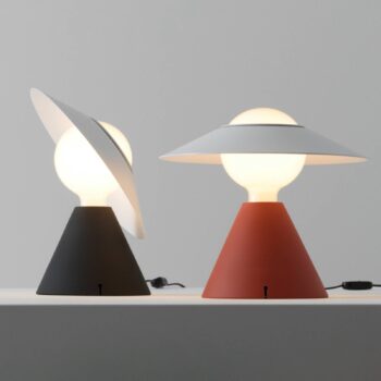 Stilnovo Fante stolová LED lampa, 2 700 K, červená