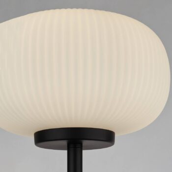 Stojaca lampa Lumina so skleneným tienidlom