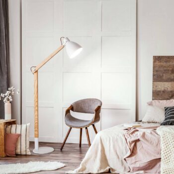 Stojaca lampa Sveva z dreva, biela/jaseň