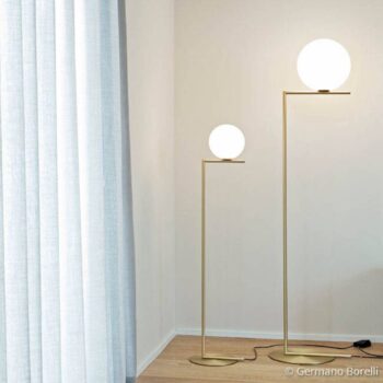 Stojacia lampa FLOS IC F1, brúsená mosadz