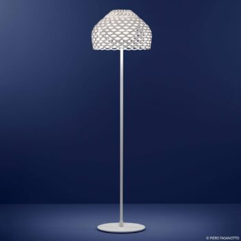 Stojacia lampa FLOS Tatou F so stmievačom, biela