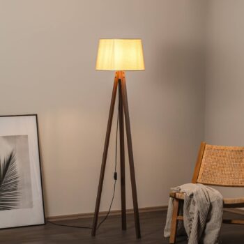 Stojacia lampa LM-65214-1E s dreveným trojnožným podstavcom