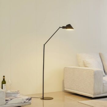 Stojacia lampa Lindby Corali, čierna, kov, výška 176,5 cm