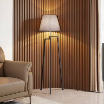 Stojacia lampa Lucande Amona, čierna, textil, 150 cm, trojnožka