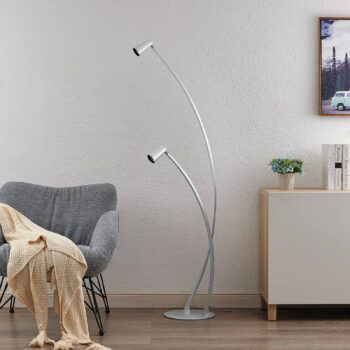 Stojacia lampa Lucande Velanoris, 2 svetlá, brúsený hliník