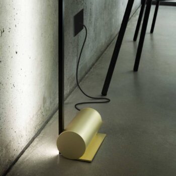 Stojacia lampa OLEV Slight PT LED, čierna