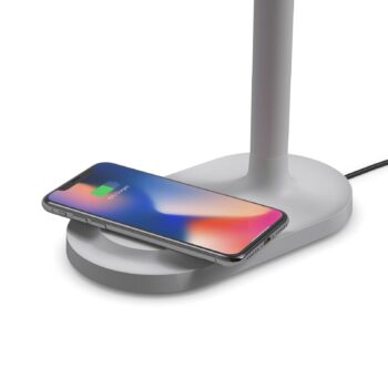 Stolná LED lampa EVA Solo Emendo, sivá, nabíjací povrch, dotyková