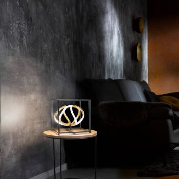 Stolná LED lampa Gesa v čiernej a zlatej