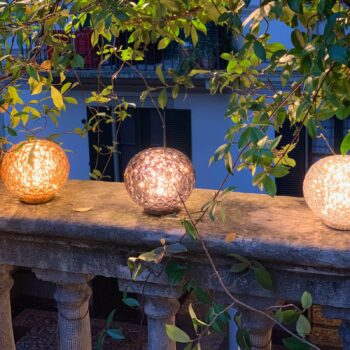 Stolná LED lampa Kartell Mini Planet, transparentná