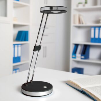 Stolná LED lampa MAULpuck, teleskopické rameno, čierna