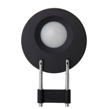Stolná LED lampa MAULpuck, teleskopické rameno, čierna
