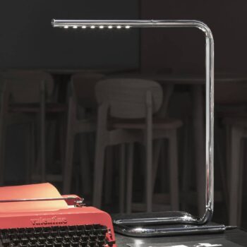 Stolná LED lampa TECNOLUMEN LUM, chróm