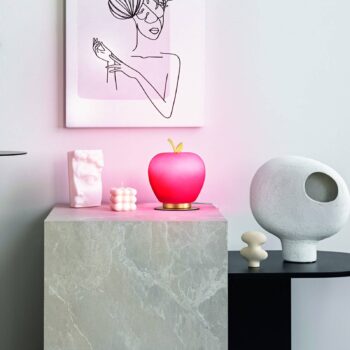 Stolná LED lampa Wendy, červená/zlatá, tvar jablka, sklo, stmievateľná