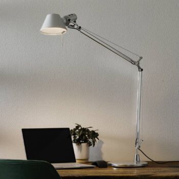 Stolná lampa Artemide tolomeo LED Tunable White
