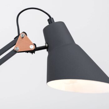 Stolná lampa Bachelor, trikrát nastaviteľná
