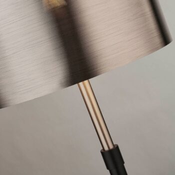 Stolná lampa Column, tienidlo čierno-chrómové