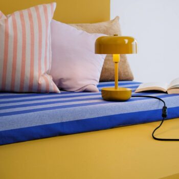 Stolná lampa Dyberg Larsen Haipot, IP20, karé
