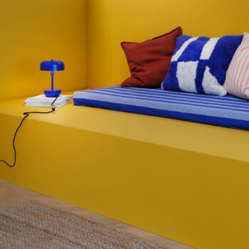 Stolná lampa Dyberg Larsen Haipot, IP20, modrá