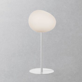 Stolná lampa Foscarini Gregg media alta, biela