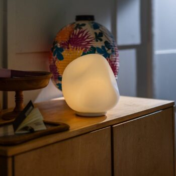 Stolná lampa Foscarini Hoba Midi, Ø 19 cm, zapínanie/vypínanie, sklo
